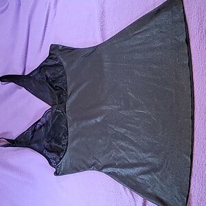 0766. EUC ~ Flexees ~ XL ~ One of the Best Camisoles ~